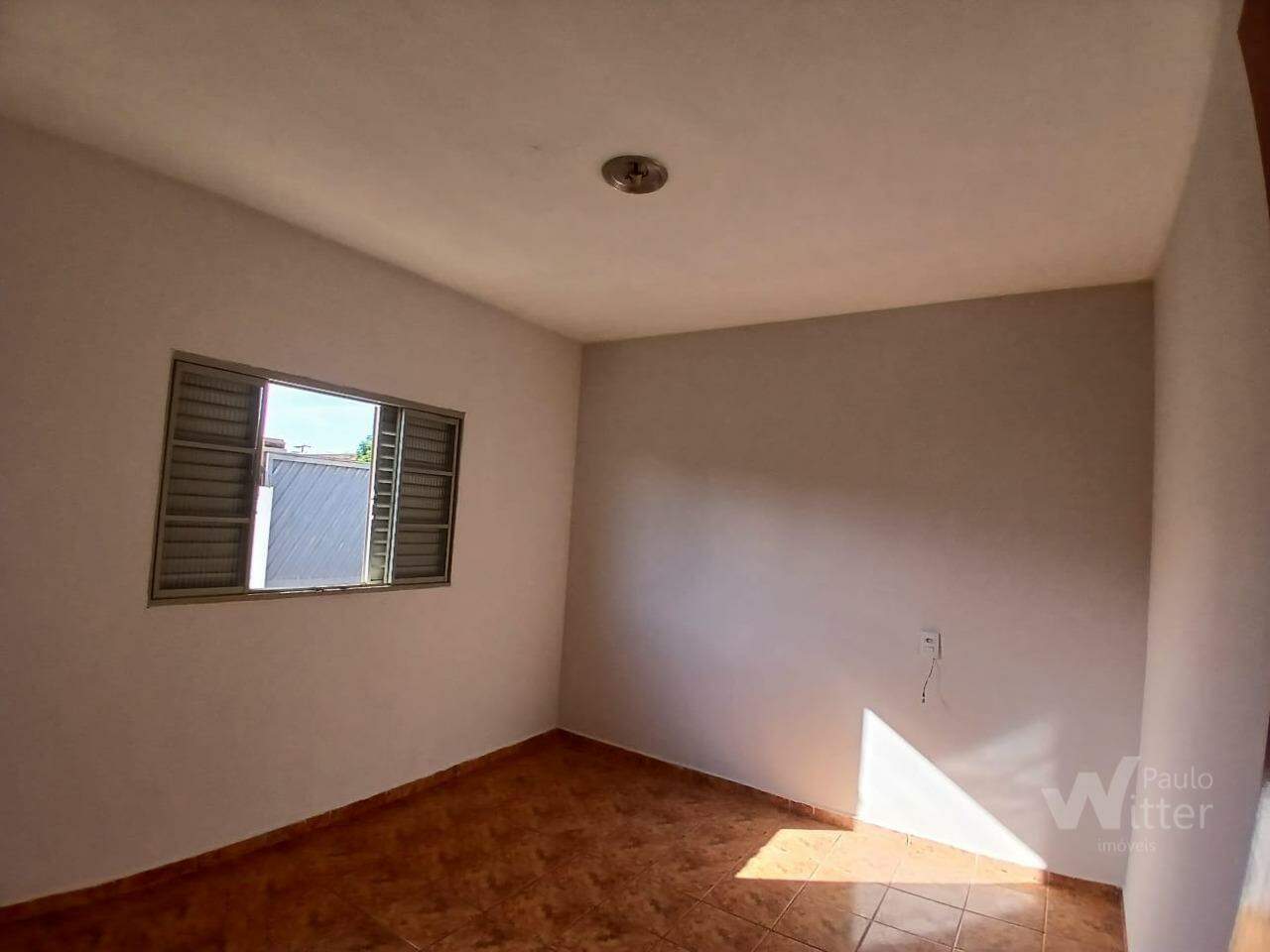 Casa para aluguel no Jardim Peris: 