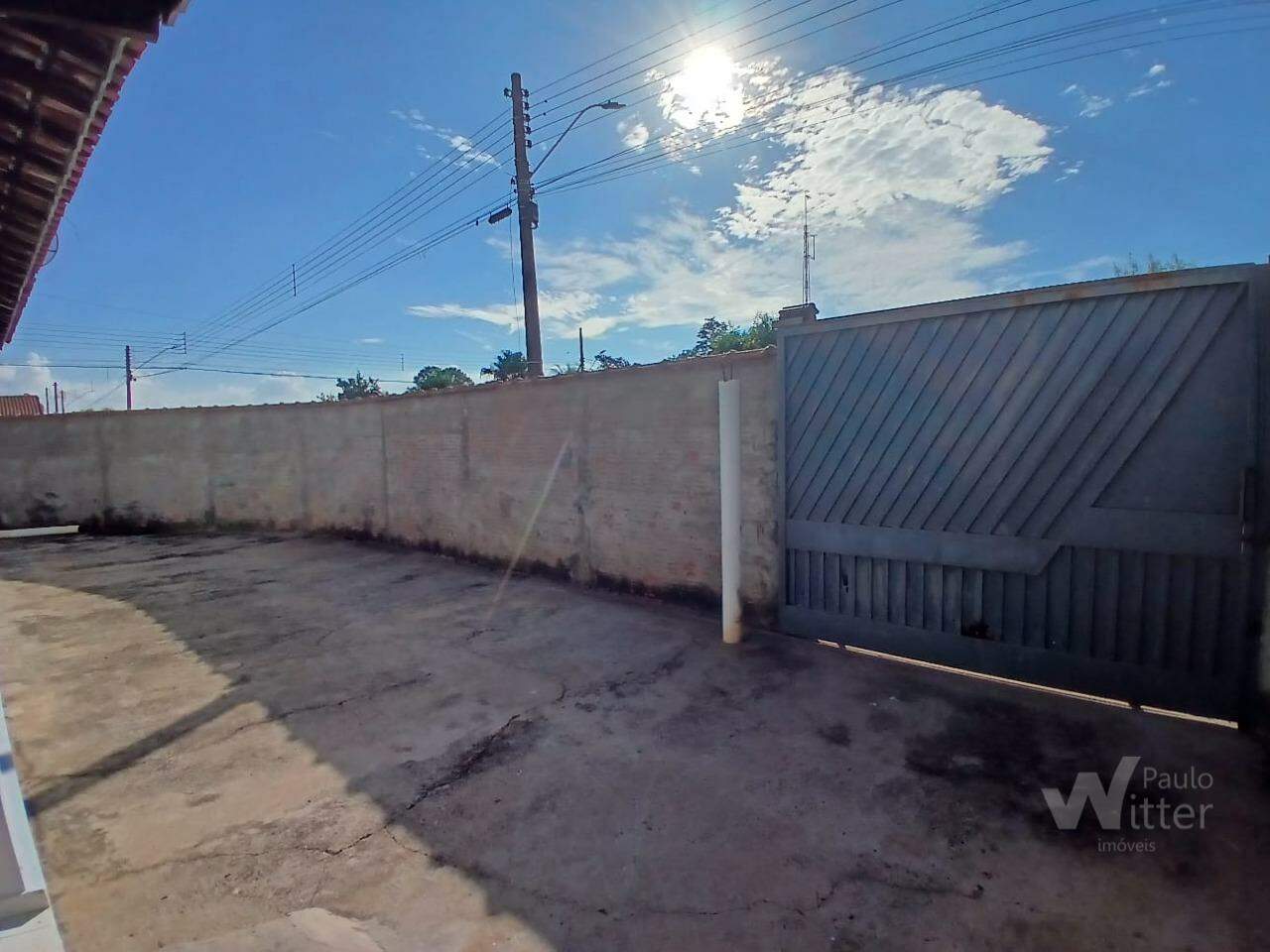 Casa para aluguel no Jardim Peris: 