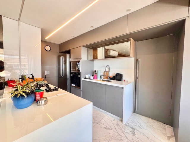 Apartamento à venda no JK: 