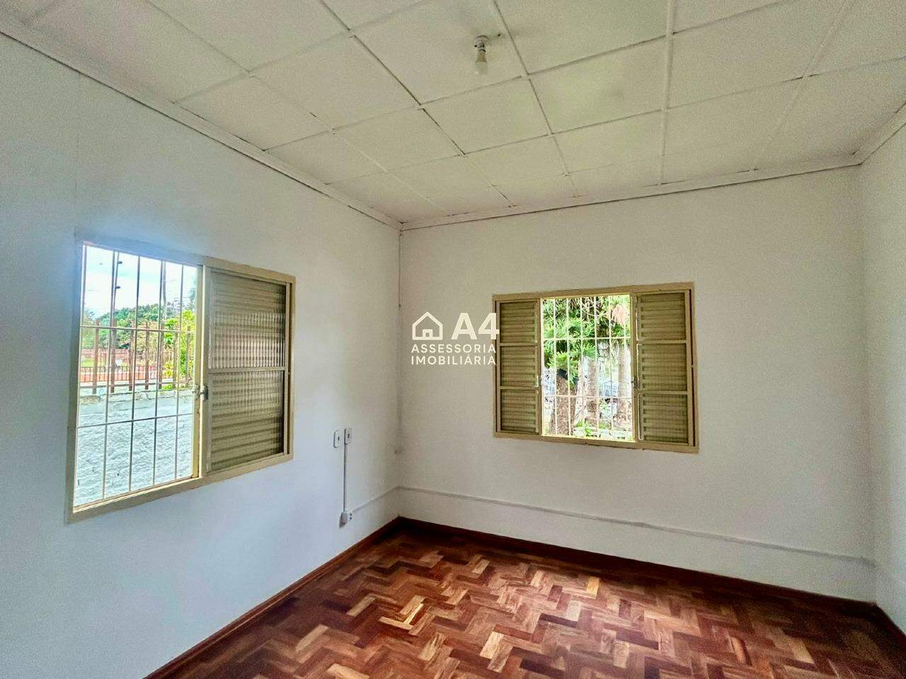 Casa à venda no Centro: 