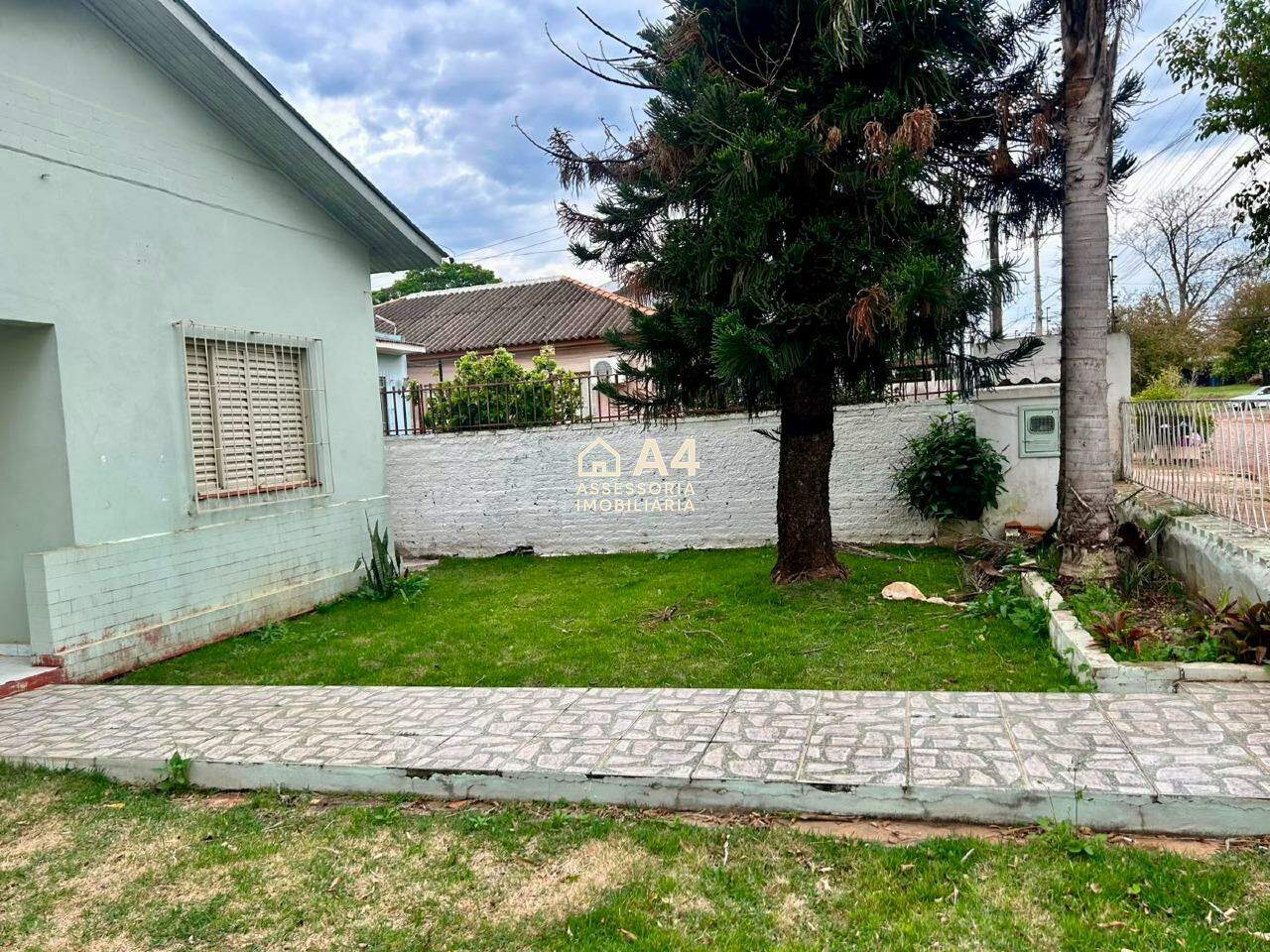 Casa à venda no Centro: 