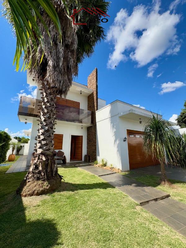 Casa à venda no Centro: 