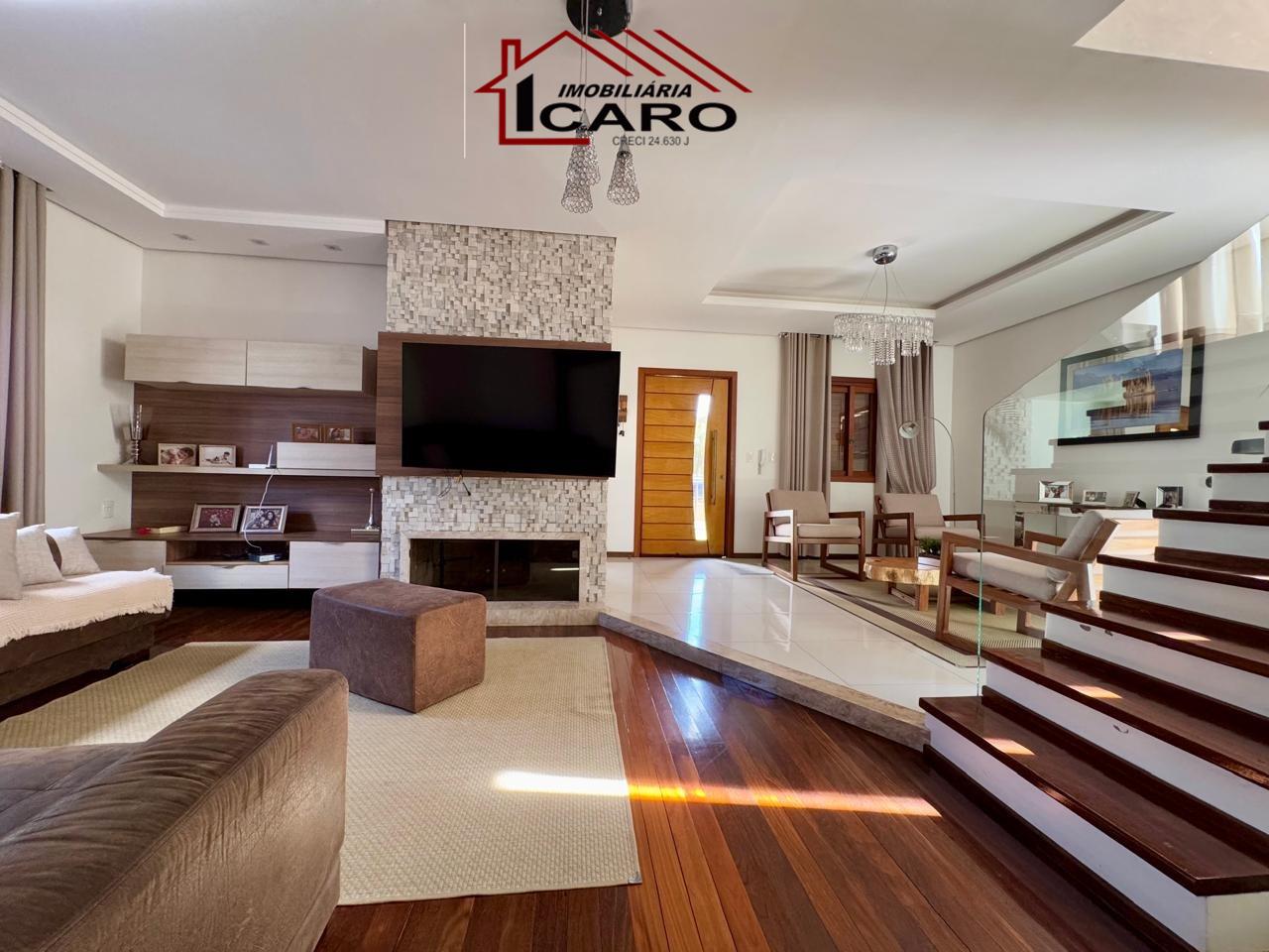 Casa à venda no Centro: 