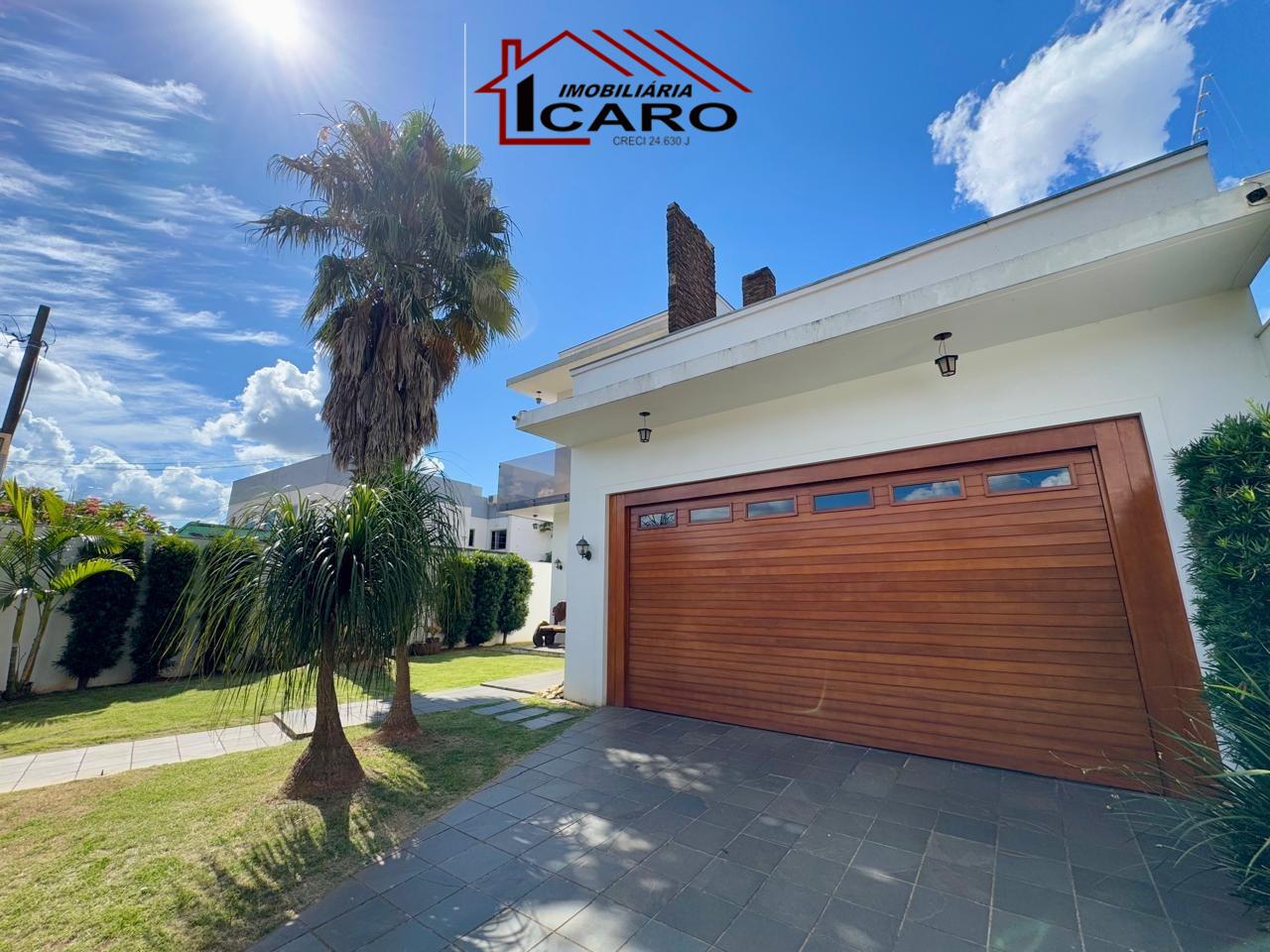 Casa à venda no Centro: 