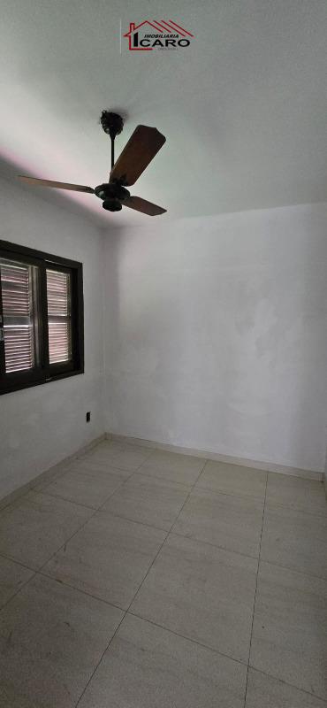 Casa à venda no Centro: 