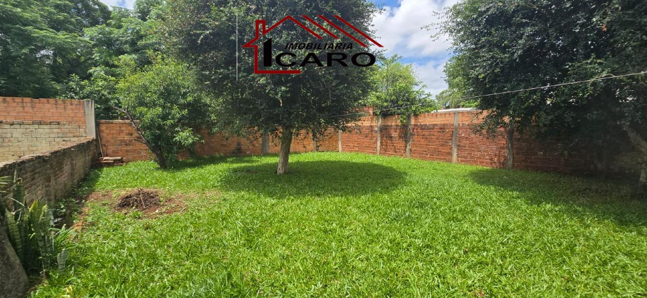 Casa à venda no Centro: 