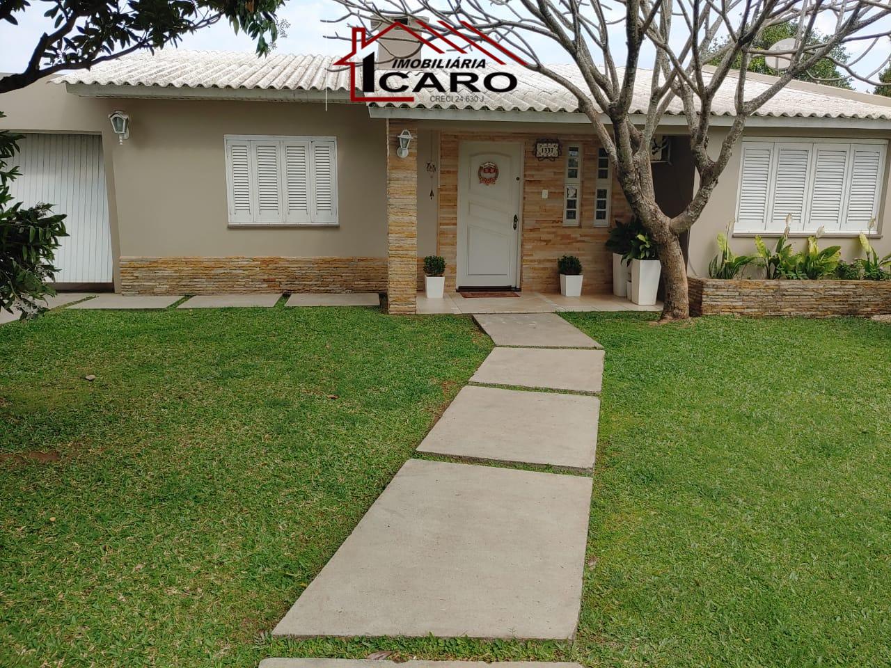 Casa à venda no Centro: 