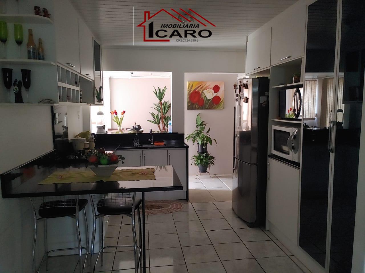 Casa à venda no Centro: 