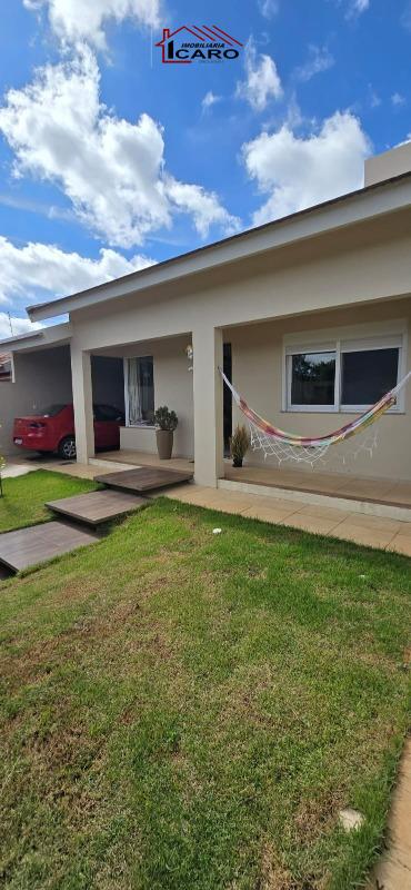 Casa à venda no Maria do Carmo: 