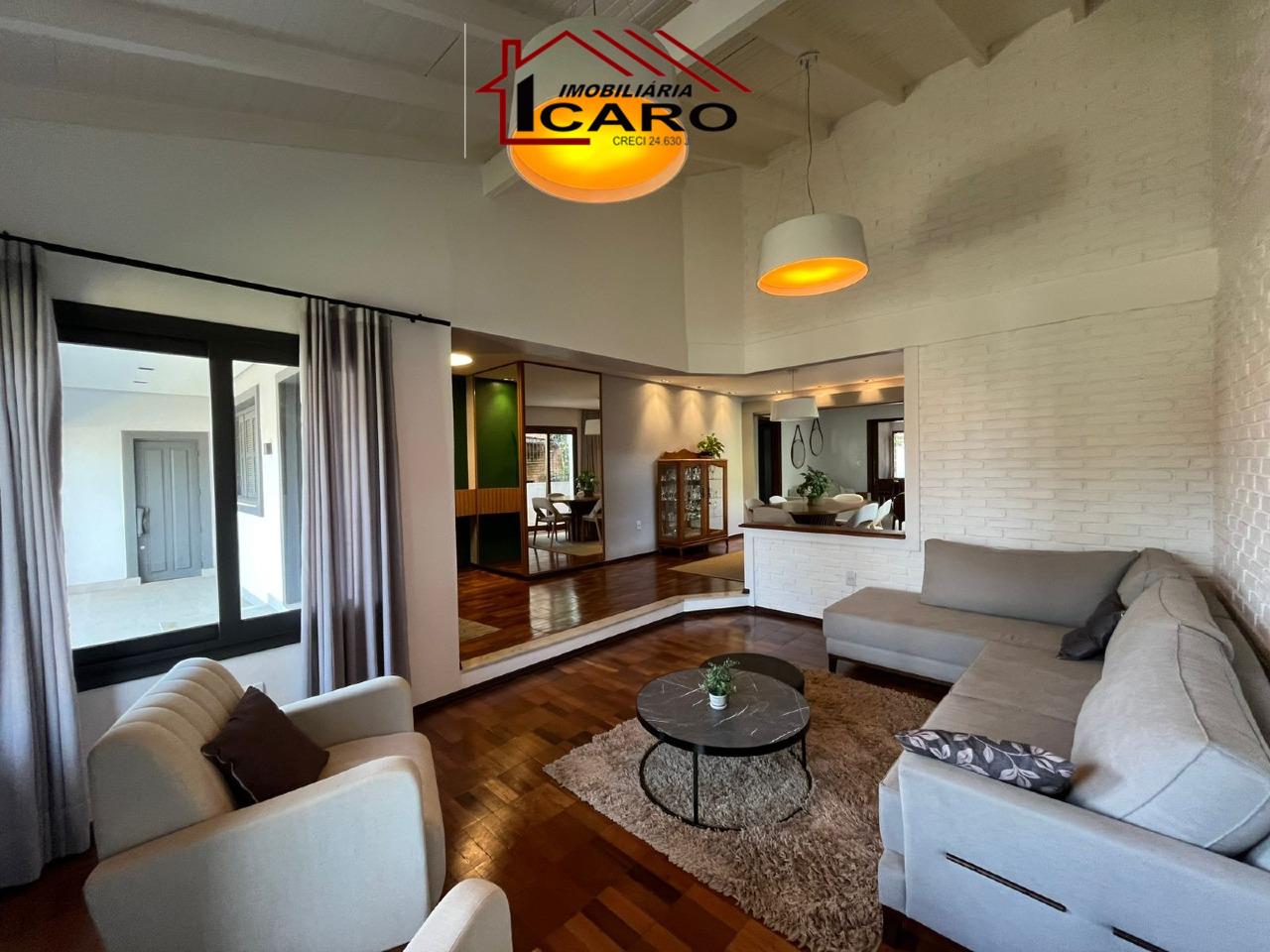 Casa à venda no Centro: 