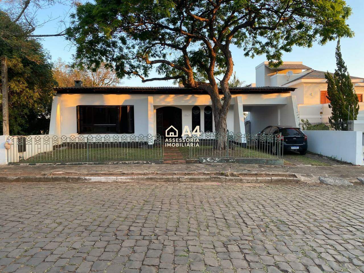 Casa à venda no MARIA DA CARMO: 
