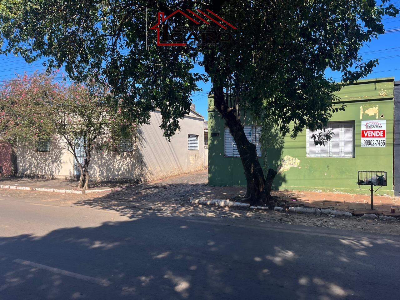 Casa à venda no Centro: 