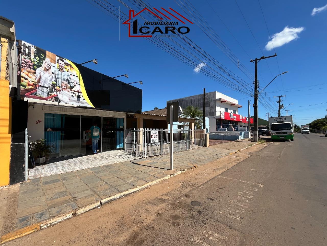 Casa comercial à venda no Passo: 