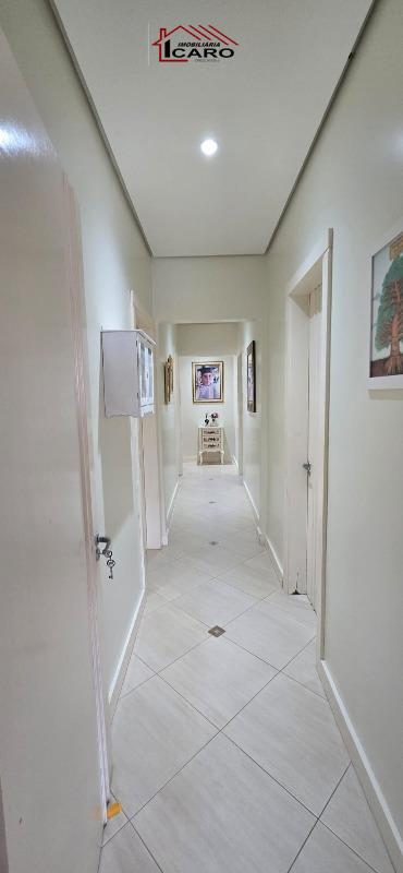 Casa à venda no Centro: 