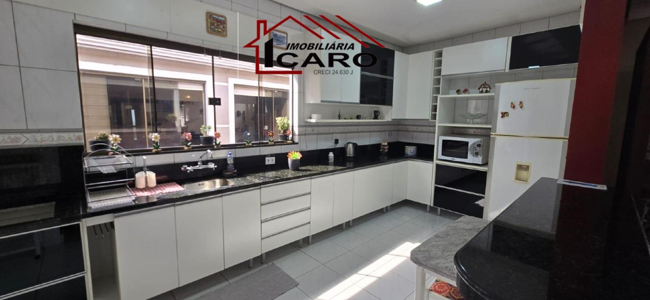 Casa à venda no Centro: 