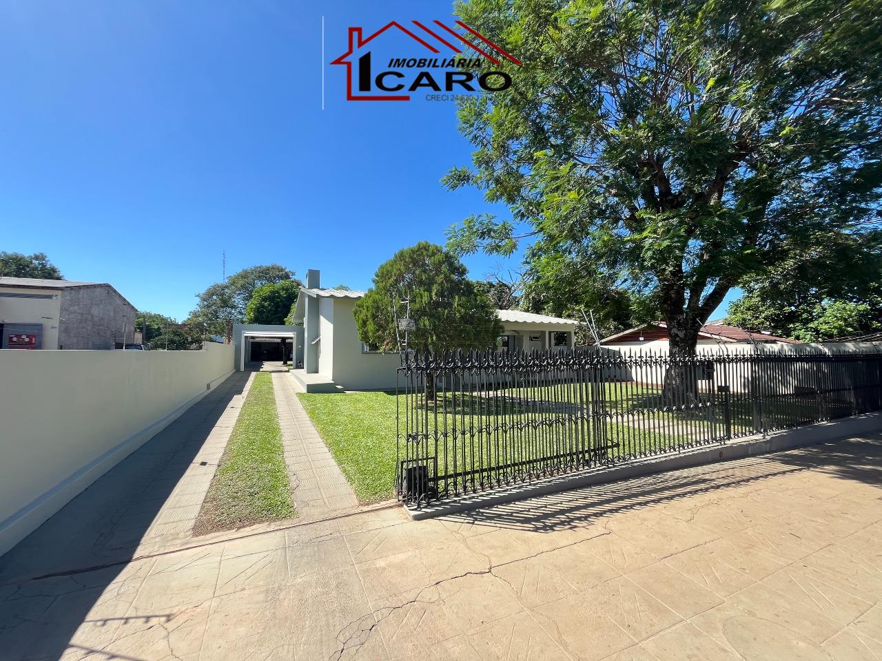 Casa à venda no Centro: 