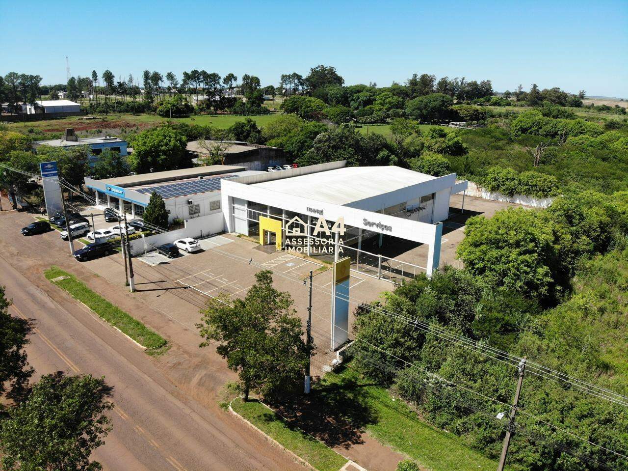 Prédio Comercial à venda no Leo Gatiboni: 