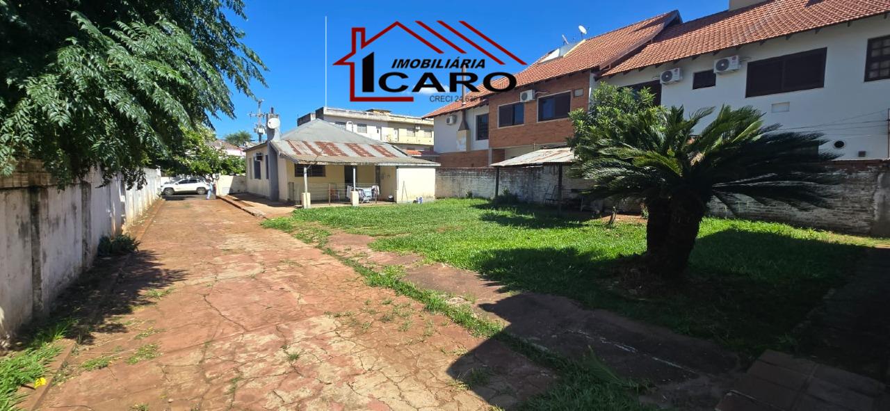 Casa à venda no Centro: 