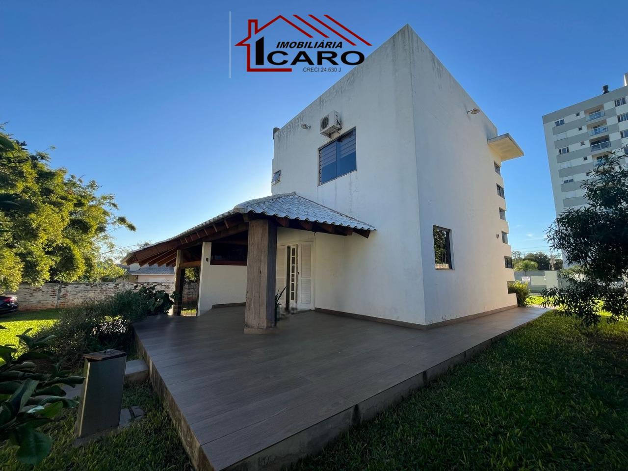 Casa à venda no Centro: 