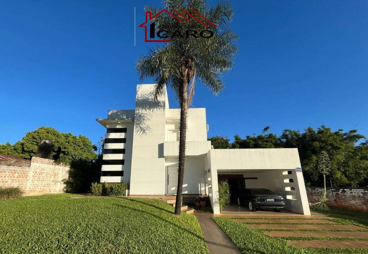 Casa à venda no Centro: 