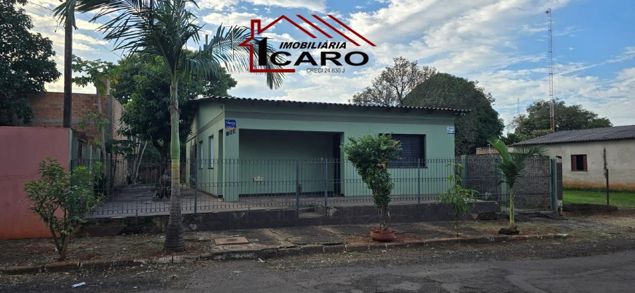 Casa à venda no Centro: 