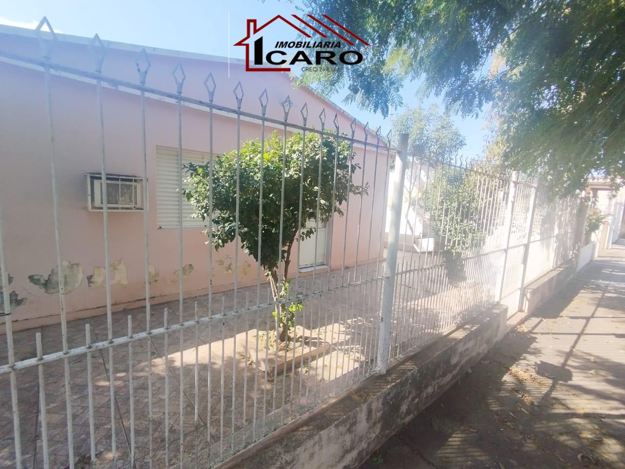 Casa à venda no Centro: 