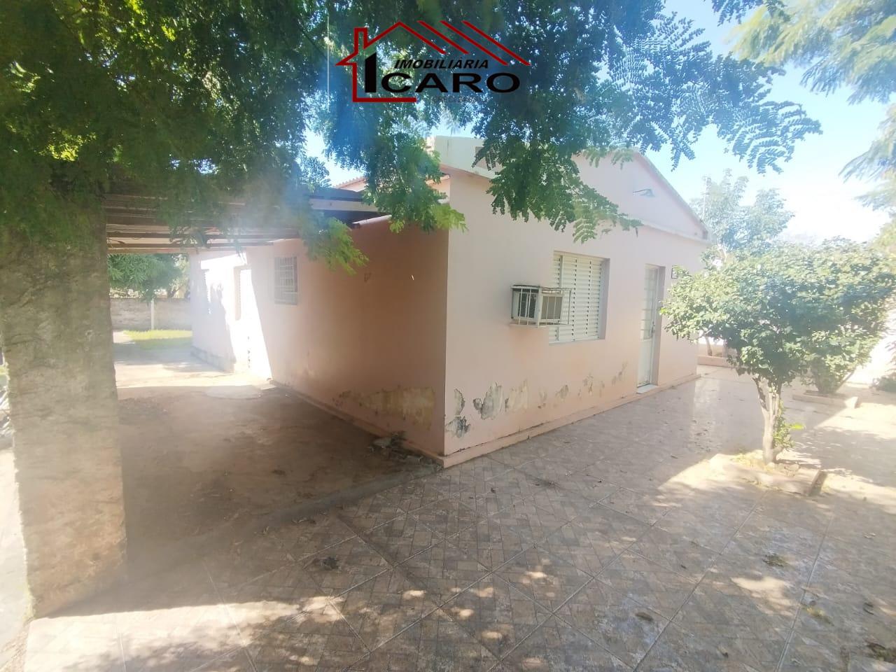 Casa à venda no Centro: 