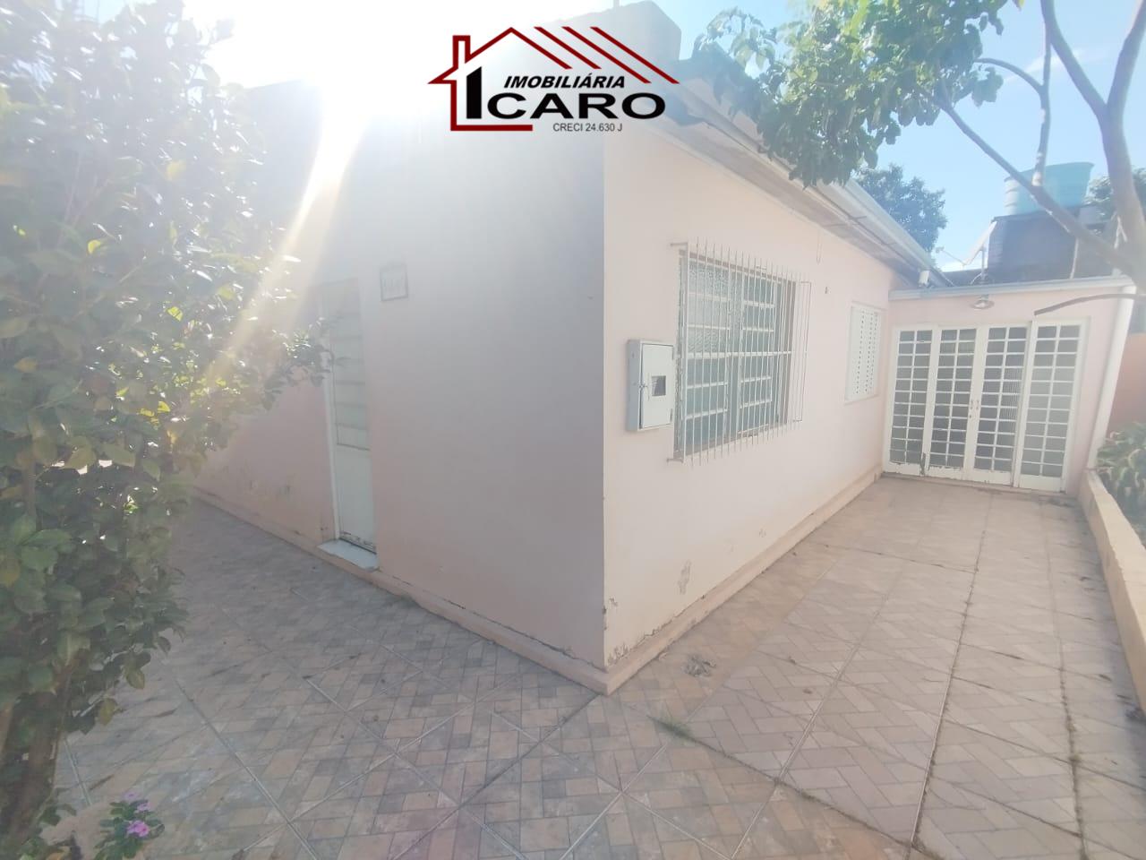 Casa à venda no Centro: 