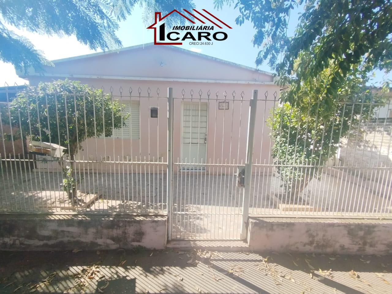 Casa à venda no Centro: 