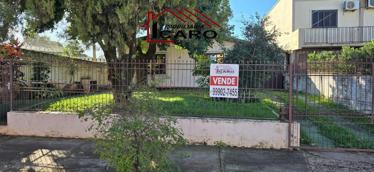 Casa à venda no Centro: 