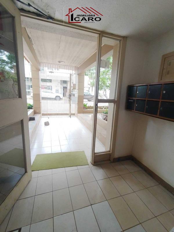 Apartamento à venda no Paraboi: 