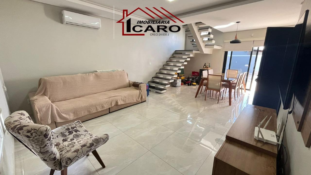 Sobrado à venda no Itacherê: 