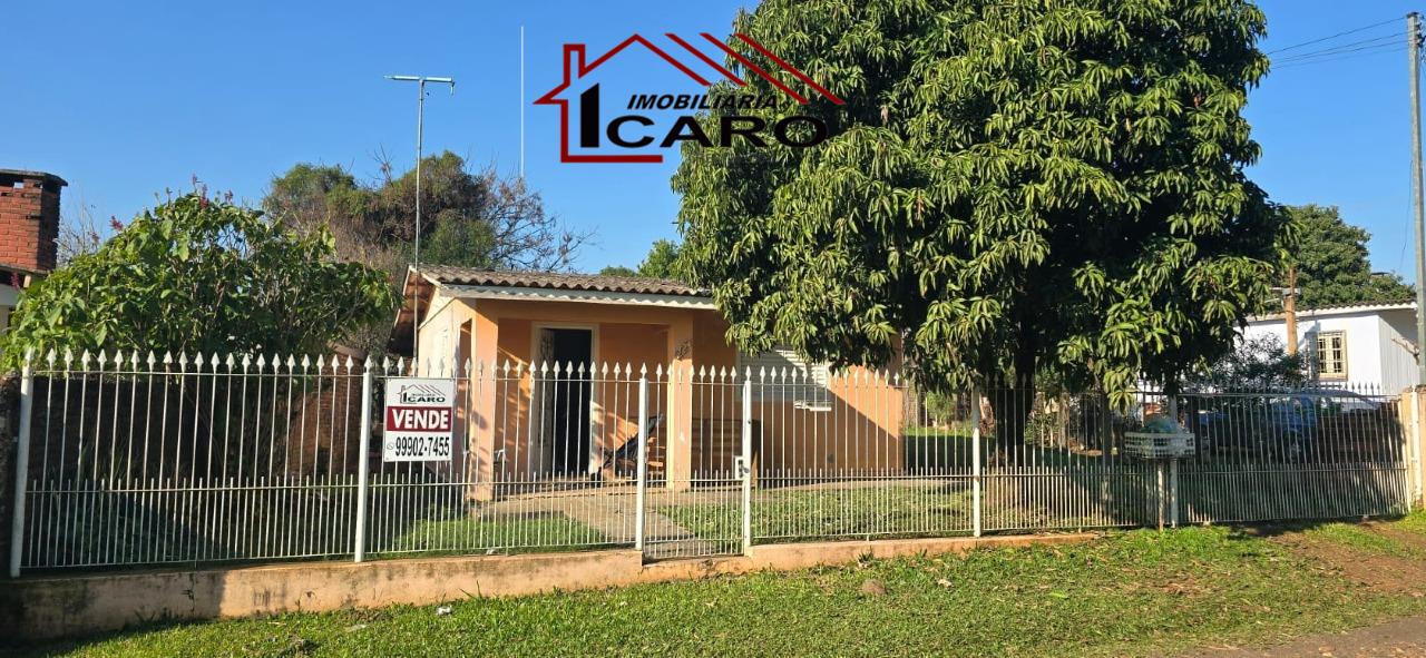 Casa à venda no Maria do Carmo: 