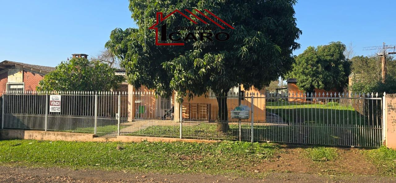 Casa à venda no Maria do Carmo: 