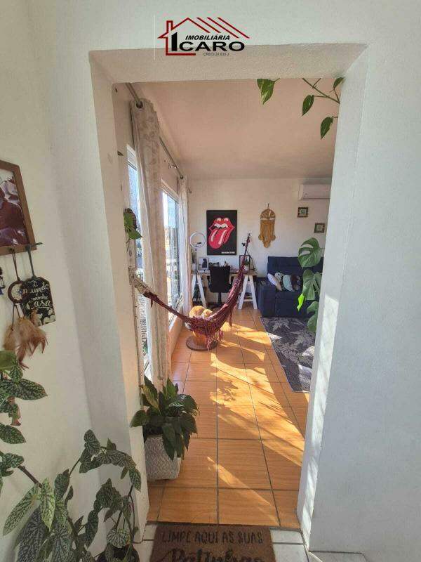 Apartamento à venda no Maria do Carmo: 