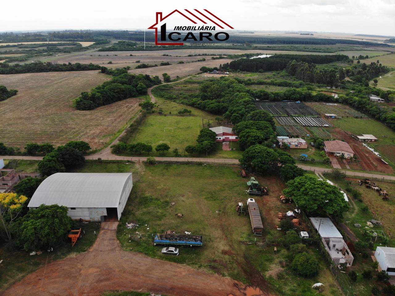 Galpão / Barracão à venda no Pirahy: 