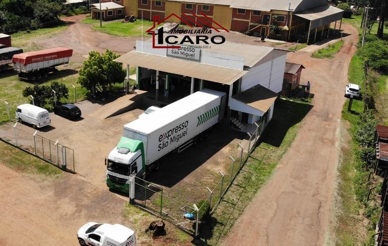 Galpão / Barracão à venda no Pirahy: 