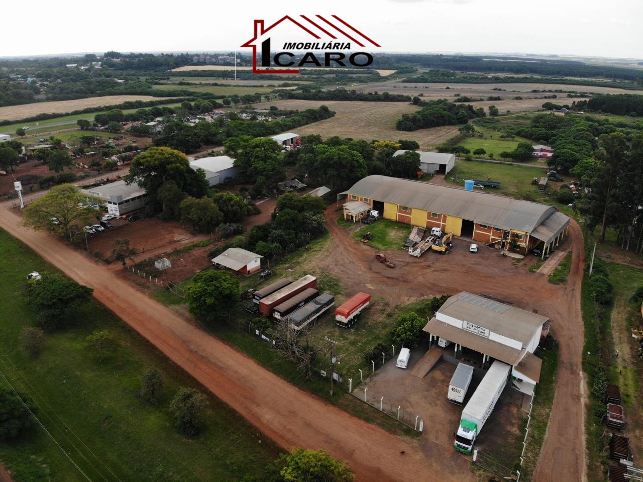 Galpão / Barracão à venda no Pirahy: 