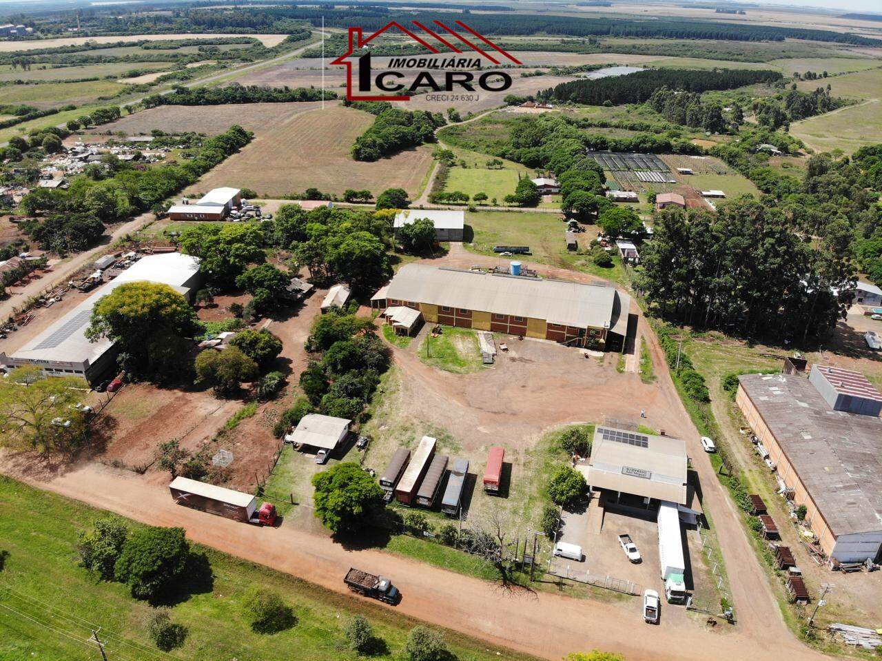 Galpão / Barracão à venda no Pirahy: 