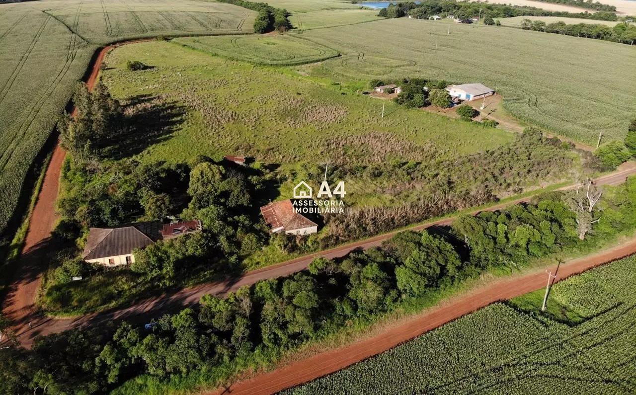 Área Rural à venda no Interior: 