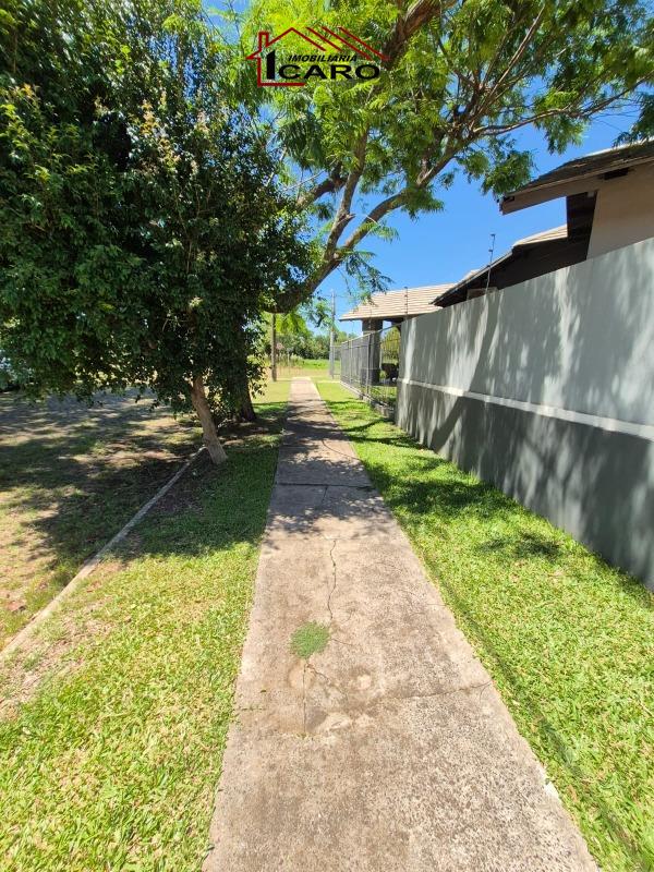 Casa à venda no Jardim Primavera: 