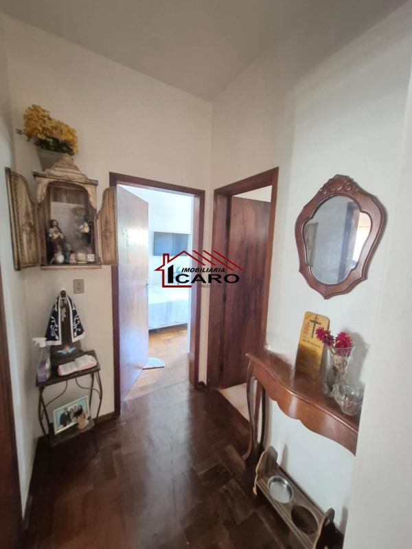 Casa à venda no Centro: 