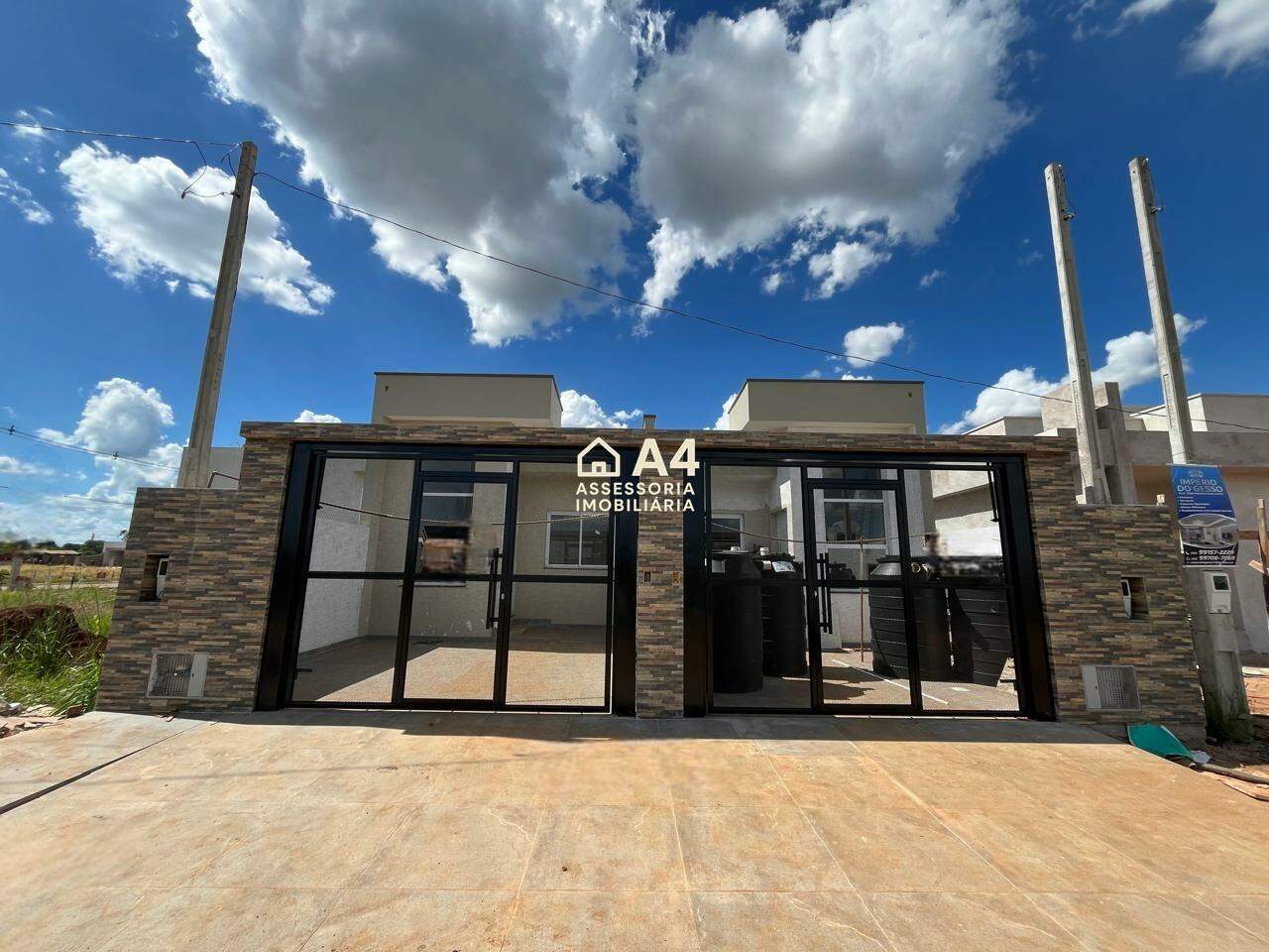 Casa à venda no Bettim: 