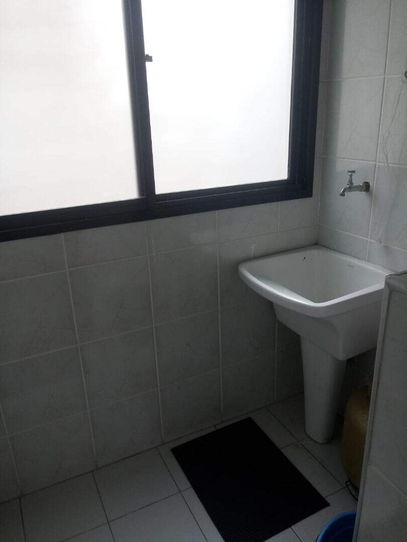 Apartamento para aluguel no Vila Guilhermina: 