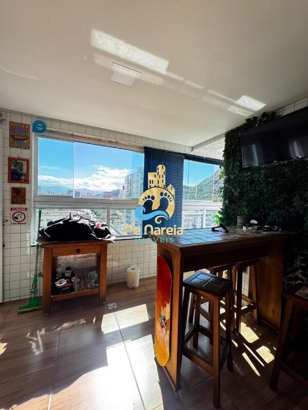 Apartamento à venda no Canto do Forte: 