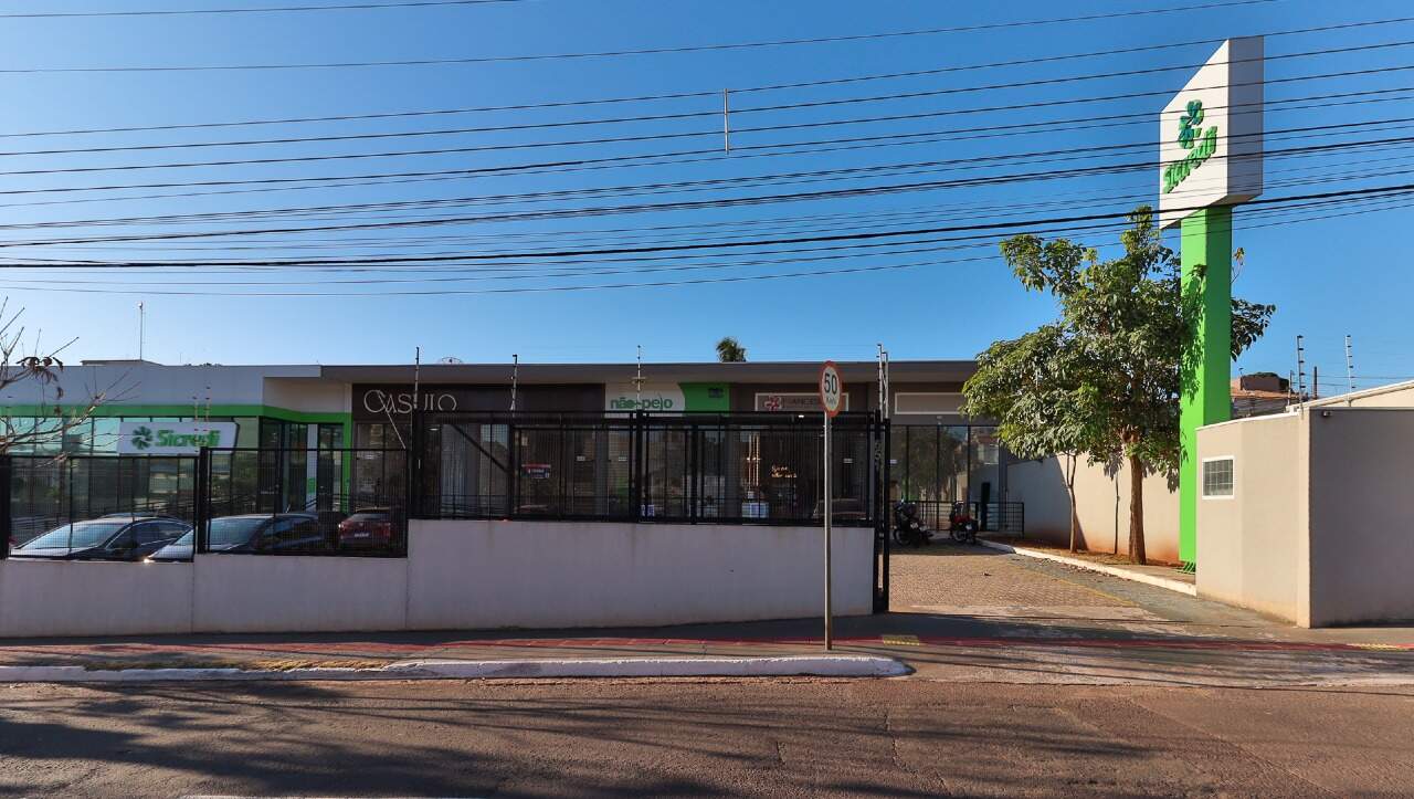 Sala Comercial na Av. Rachid Neder