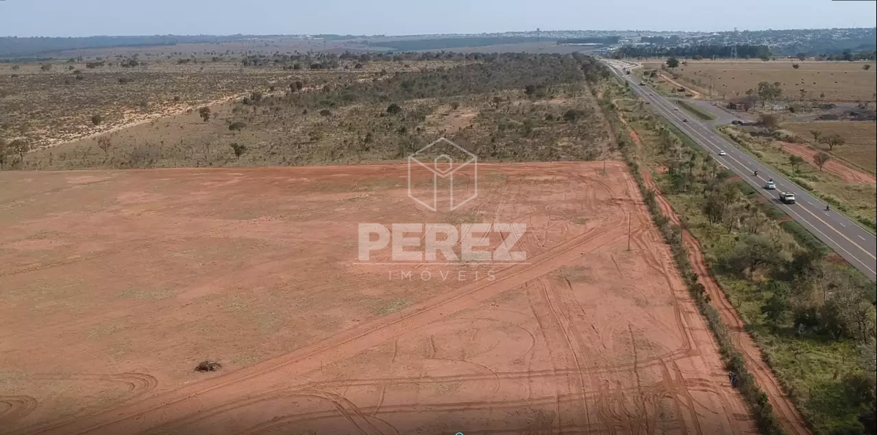 Área à margem da BR 163.