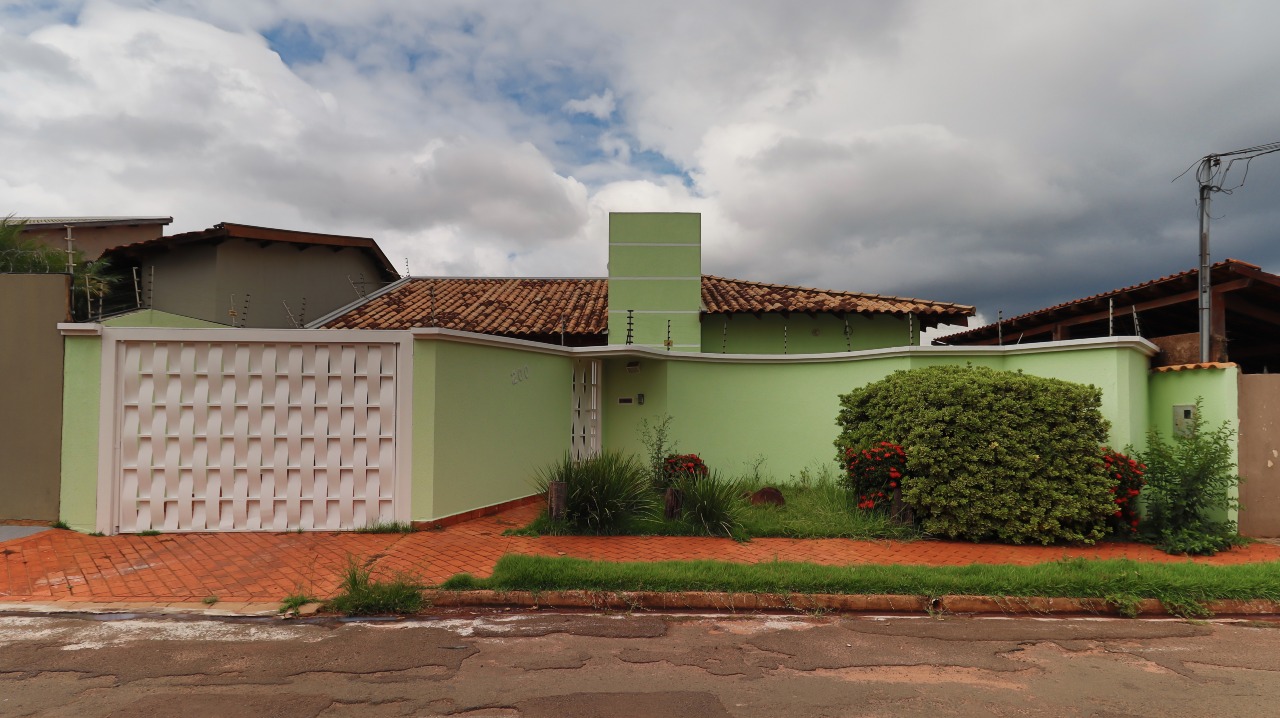 Casa no Carandá Bosque