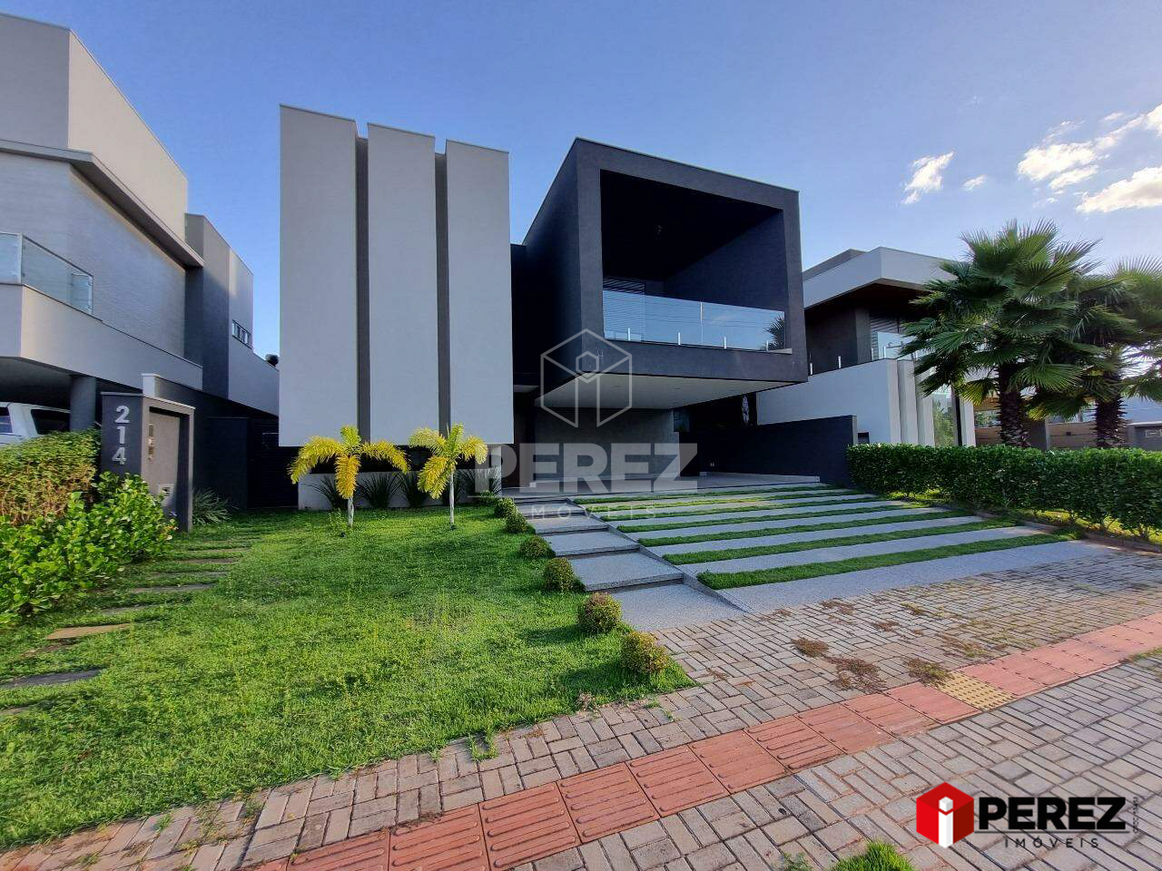 venda-campo-grande-ms-sobrado-rua-cotiara-alphaville-campo-grande-perez-imoveis
