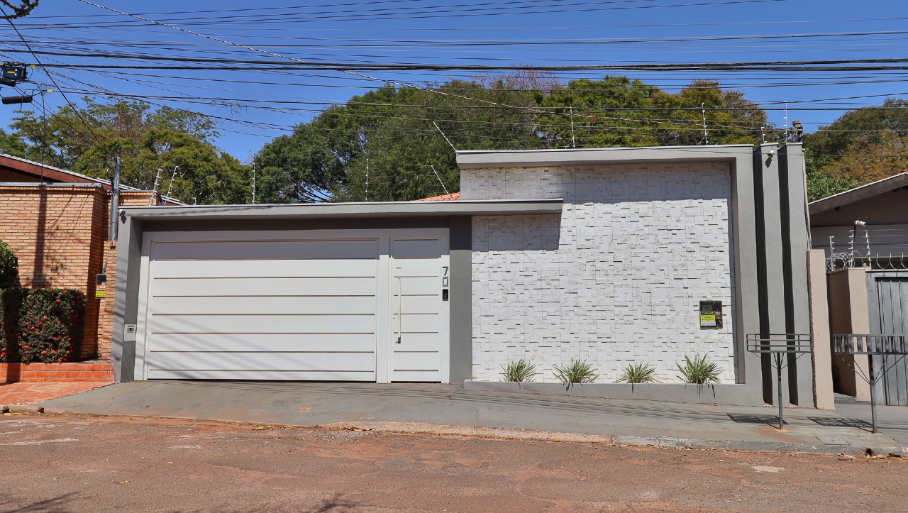 Casa térrea no bairro Itanhangá Park